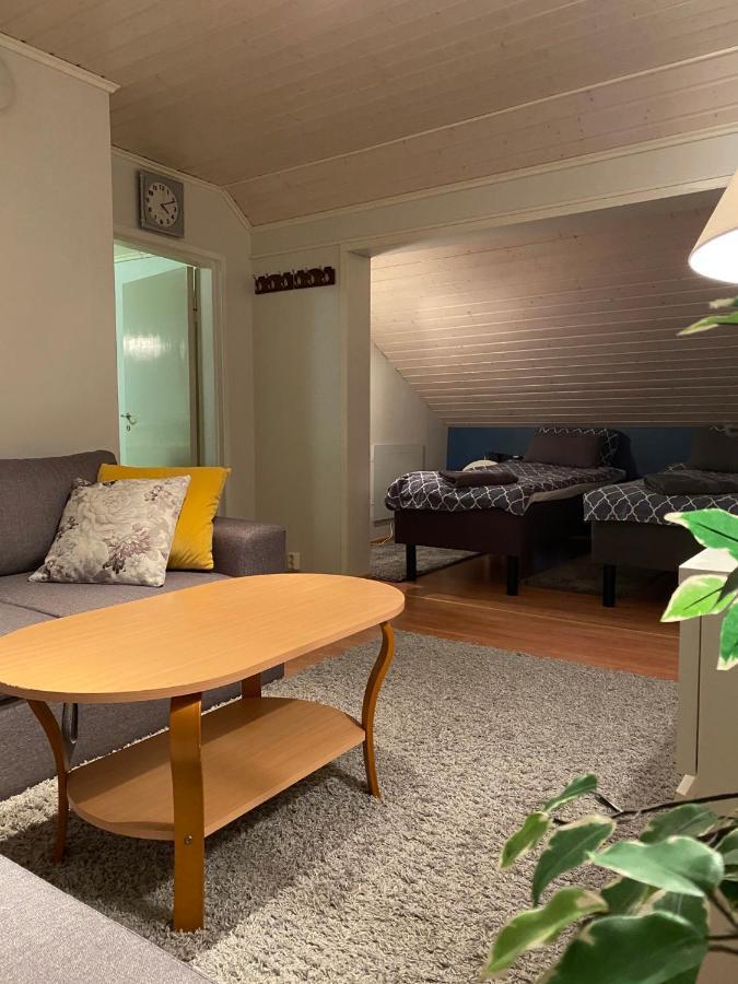 Koskentien Kotimajoitus & Luxury Glamping Apartment Jamsa Exterior photo