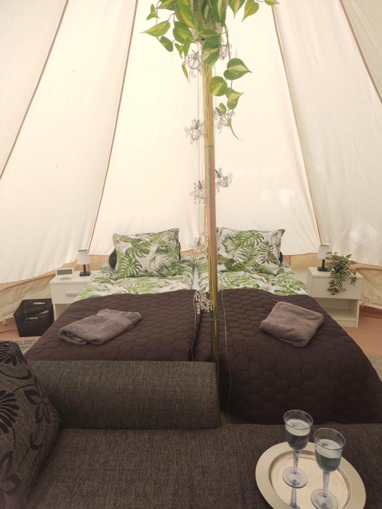 Koskentien Kotimajoitus & Luxury Glamping Apartment Jamsa Exterior photo